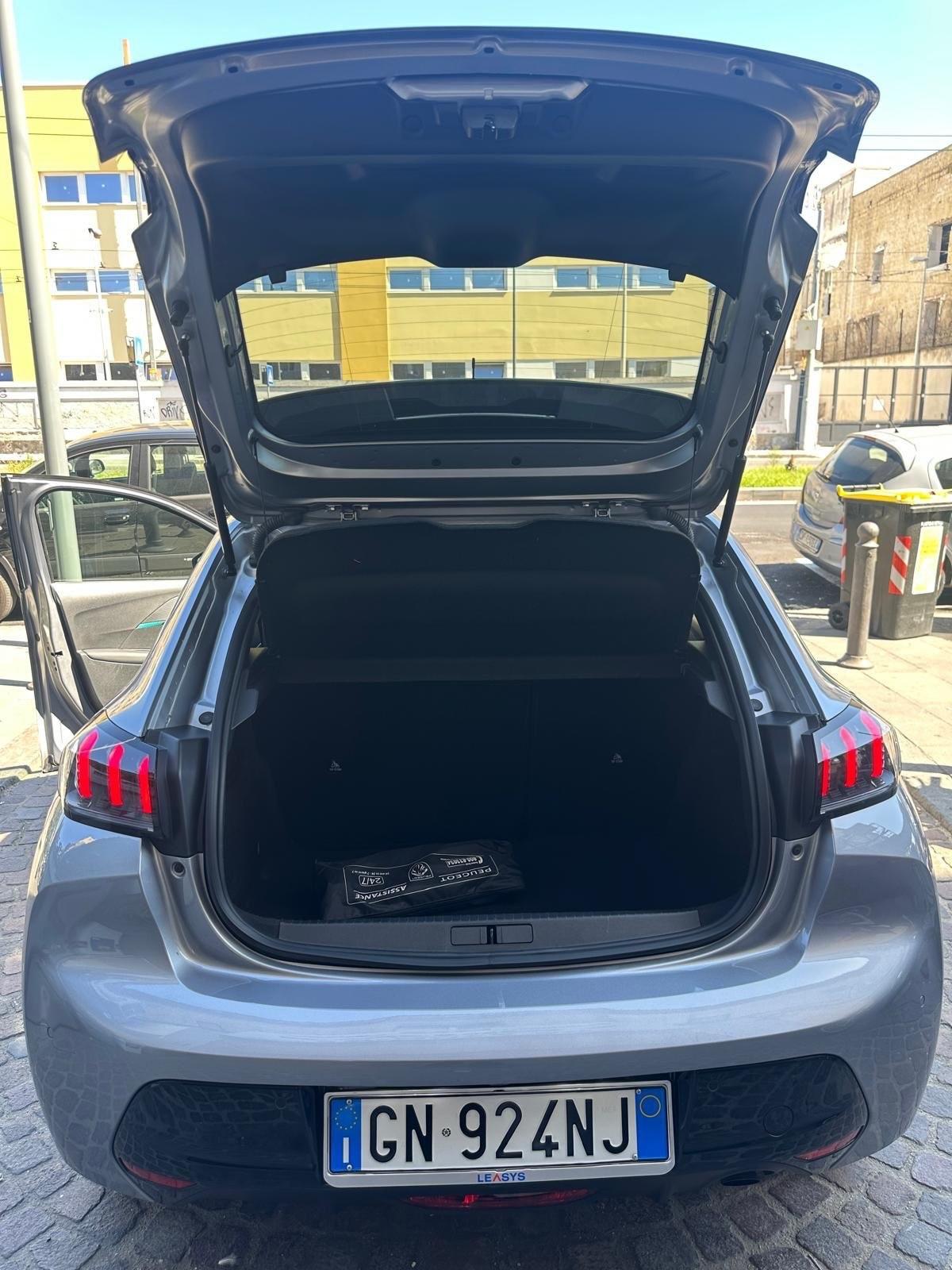 Peugeot 208 1.5 diesel Allure pack 2023