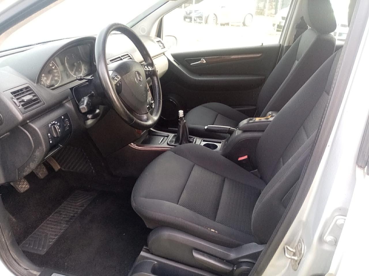 MERCEDES CLASSE A 180 CDI AVANTGARDE EDITION 10