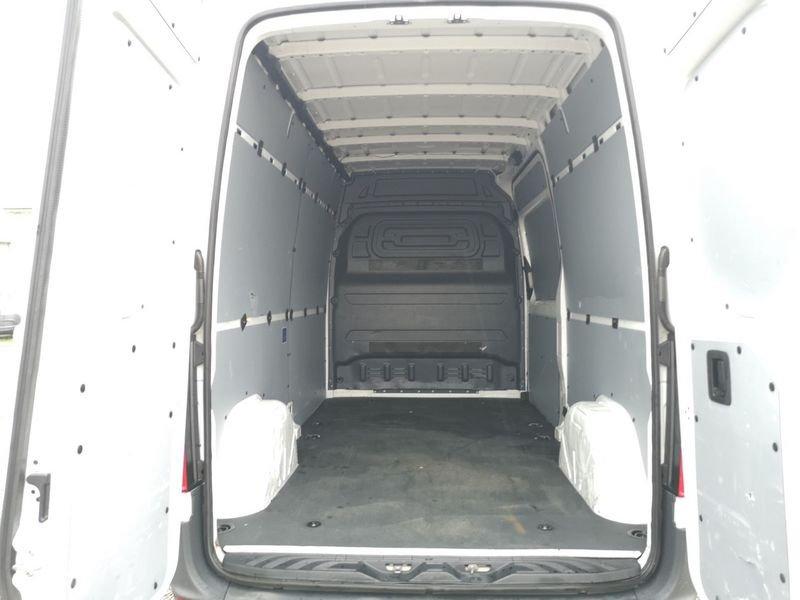 Mercedes-Benz Sprinter F39/33 311 CDI FWD TA