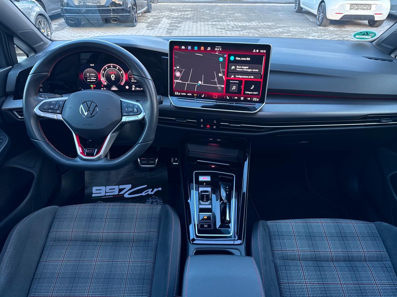 Volkswagen Golf GTI 2.0 TSI DSG 8.5 HEAD UP TETTO FENDIN IQ LIGHT PRONTA CONSEGNA