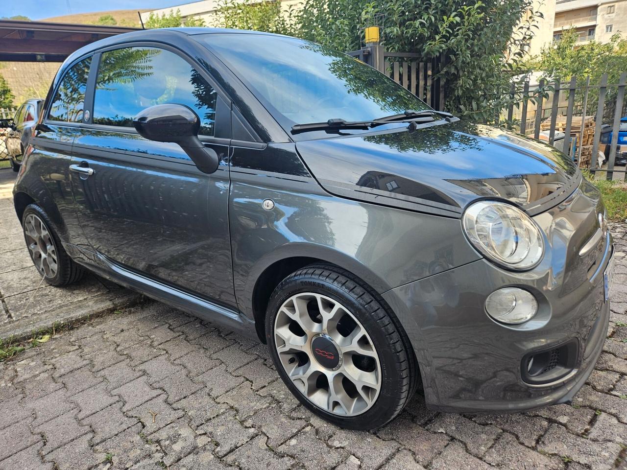 Fiat 500 1.2 69 CV GQ (GENTLEMEN’S QUARTERLY)