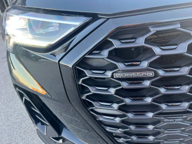 AUDI Q3 35 TDI quattro S tronic S line edition