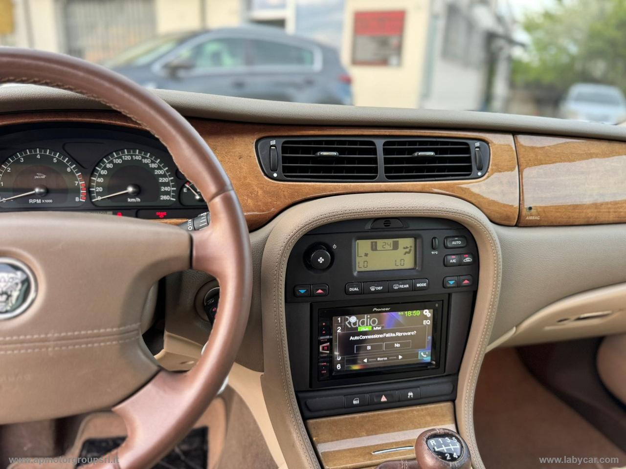 JAGUAR S-Type 2.5 V6 24V CAT Executive