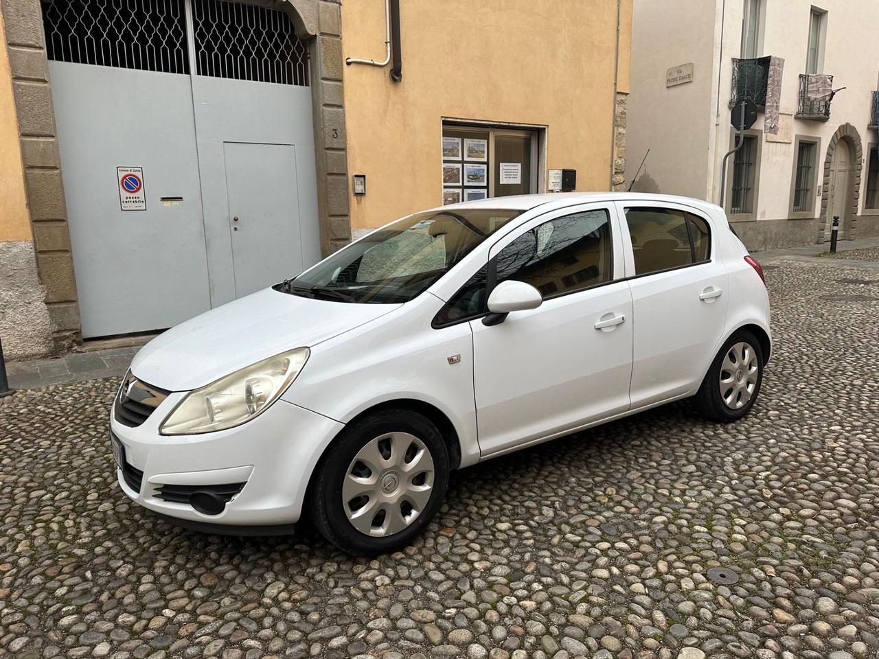 Opel Corsa 1.2 80CV 5 porte GPL-TECH Enjoy