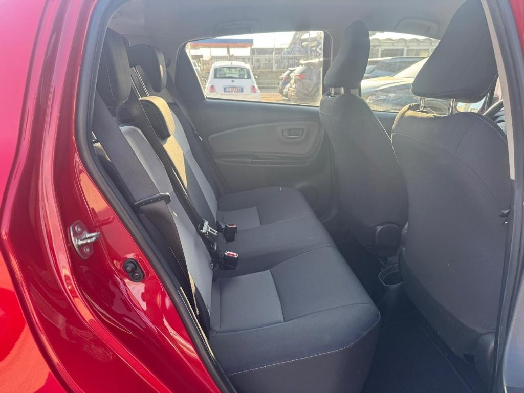 TOYOTA Yaris 3ª serie - Yaris 1.0 72 CV 5 porte Active