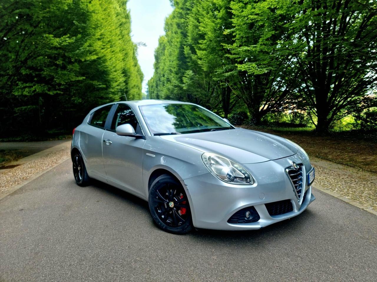 Alfa Romeo Giulietta 1.6 JTDM ADATTA A NEOPATENTATI