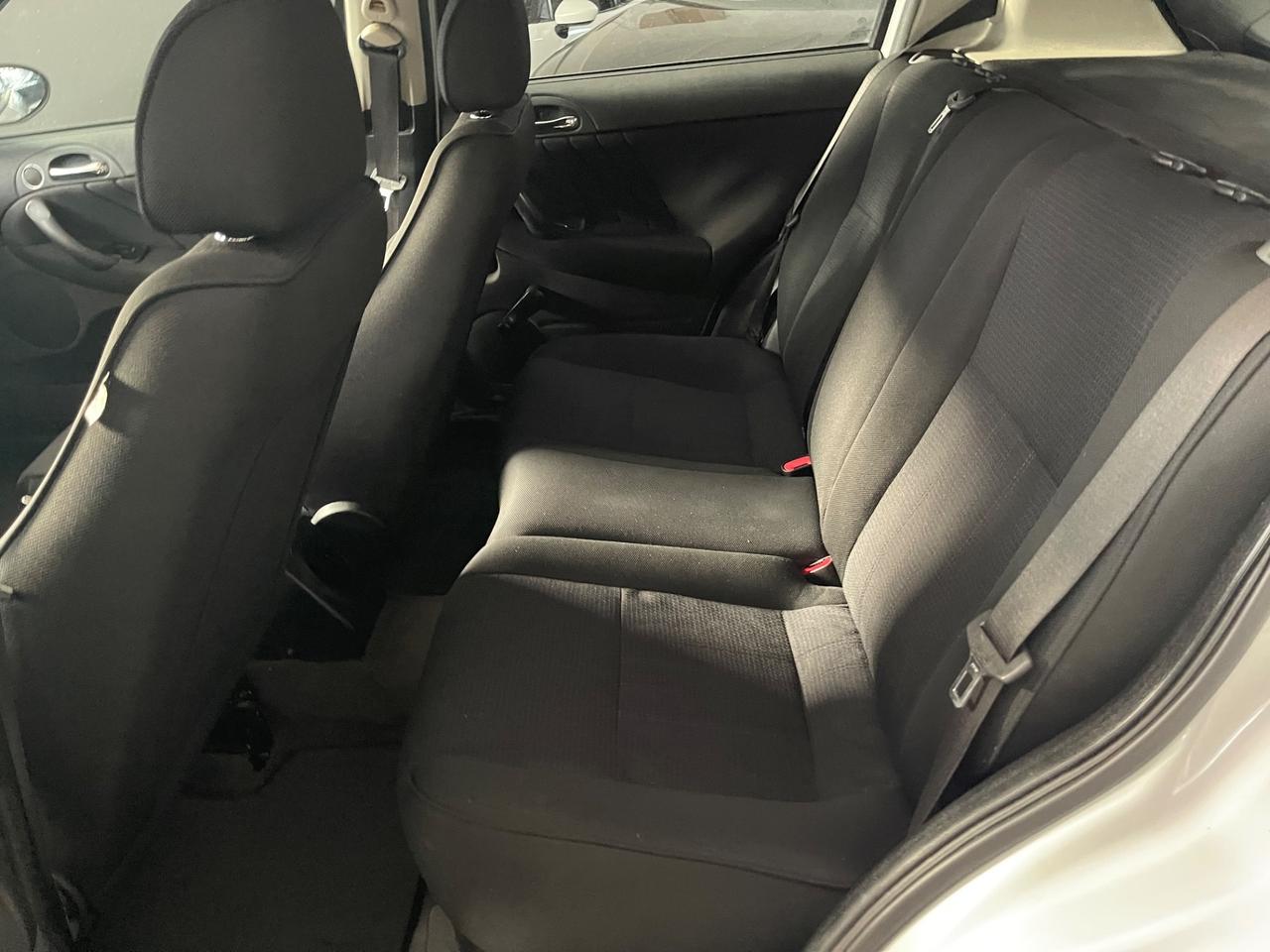 Alfa Romeo 147 1.9 JTD (120) 5 porte Murphy&Nye