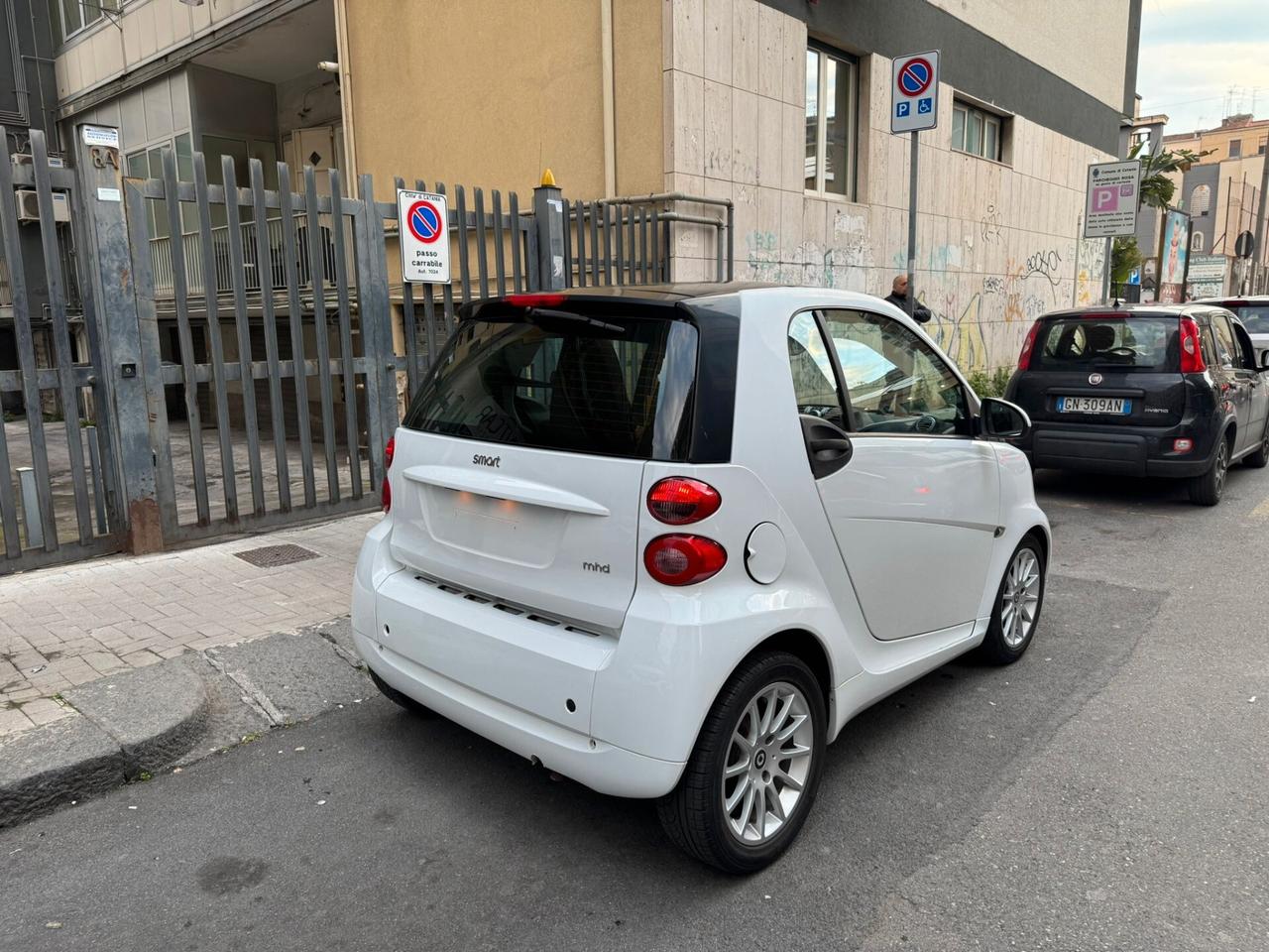 Smart ForTwo 1000 52 kW MHD coupé passion