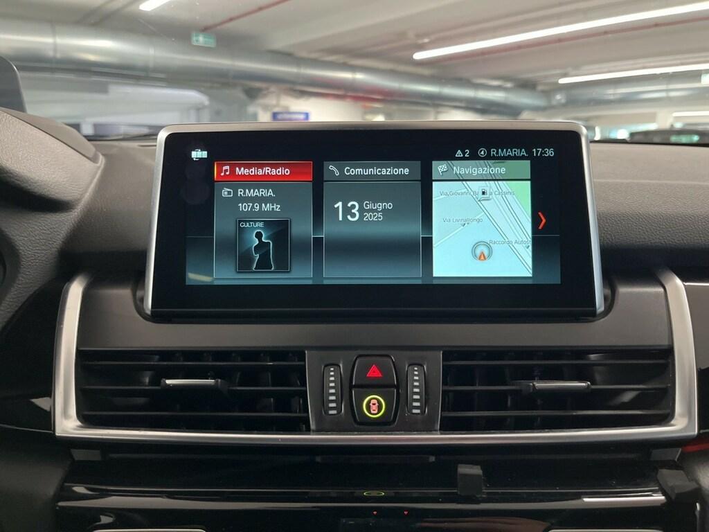 BMW Serie 2 Active Tourer 216 d Sport DCT
