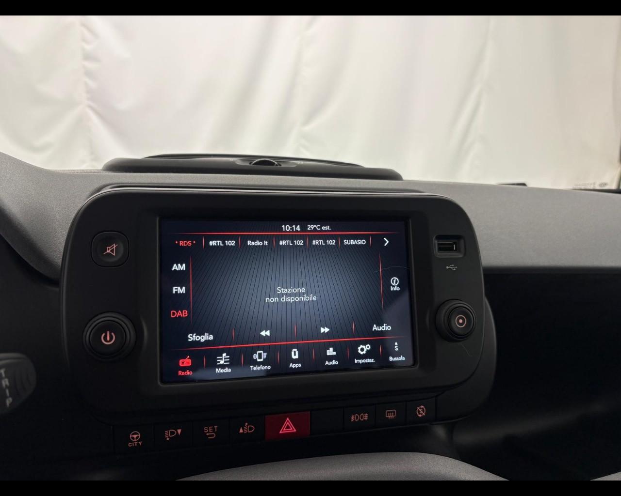 FIAT Panda 1.0 firefly hybrid City Cross s&s 70cv