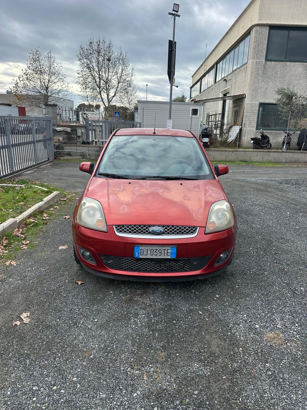 Ford Fiesta 1.4 TDCi 5p. Ghia