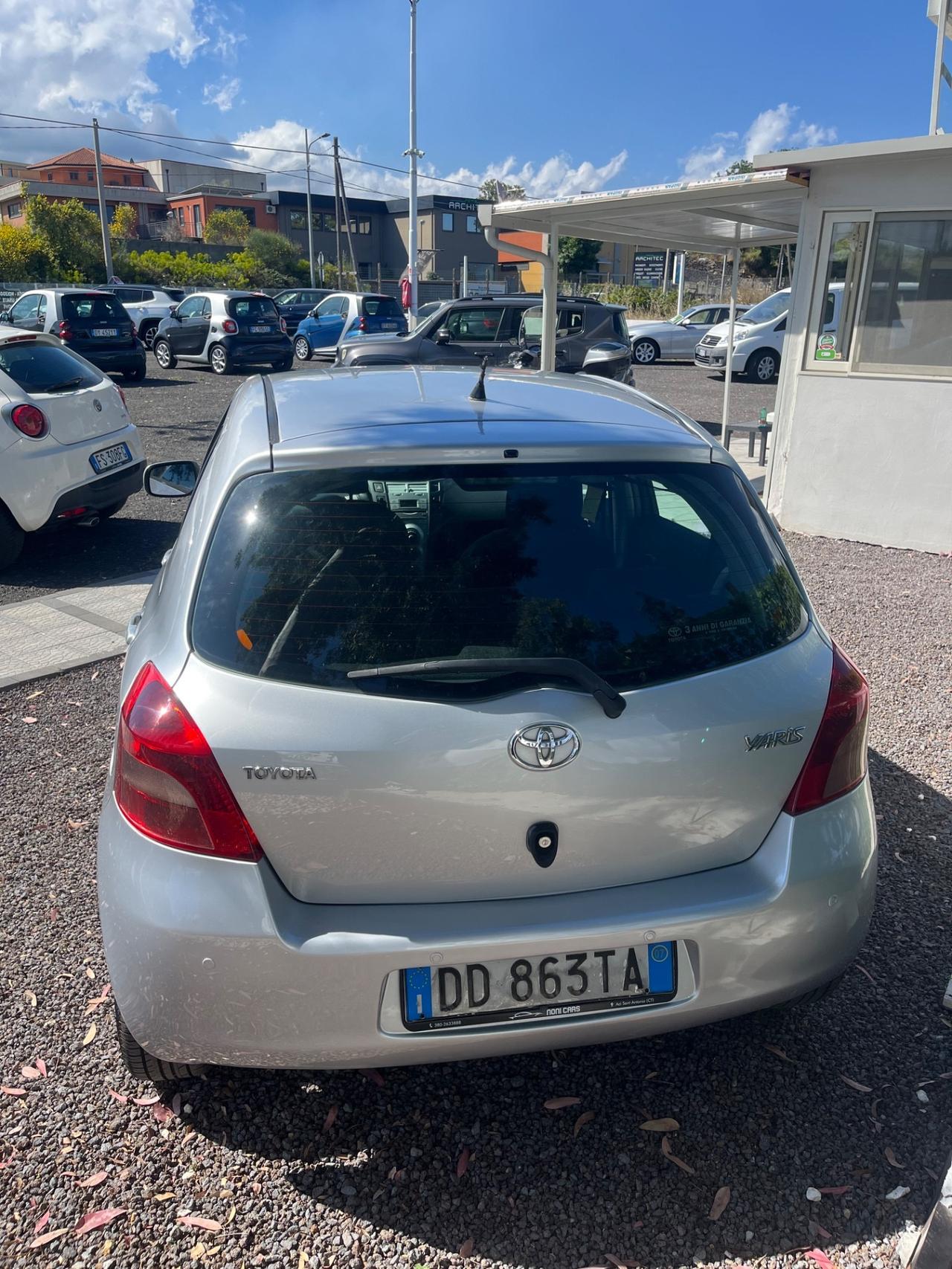 Toyota Yaris 1.4D-4D Automatica