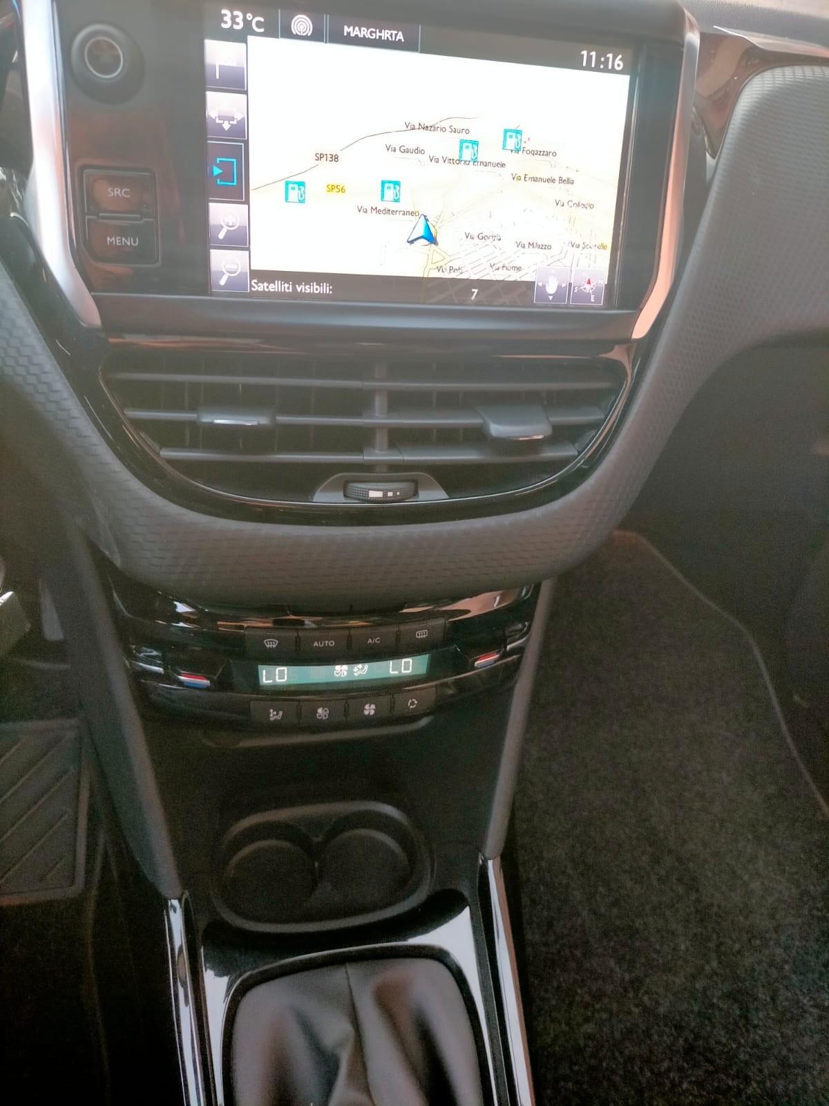 Peugeot 2008 BlueHDi 100 Allure