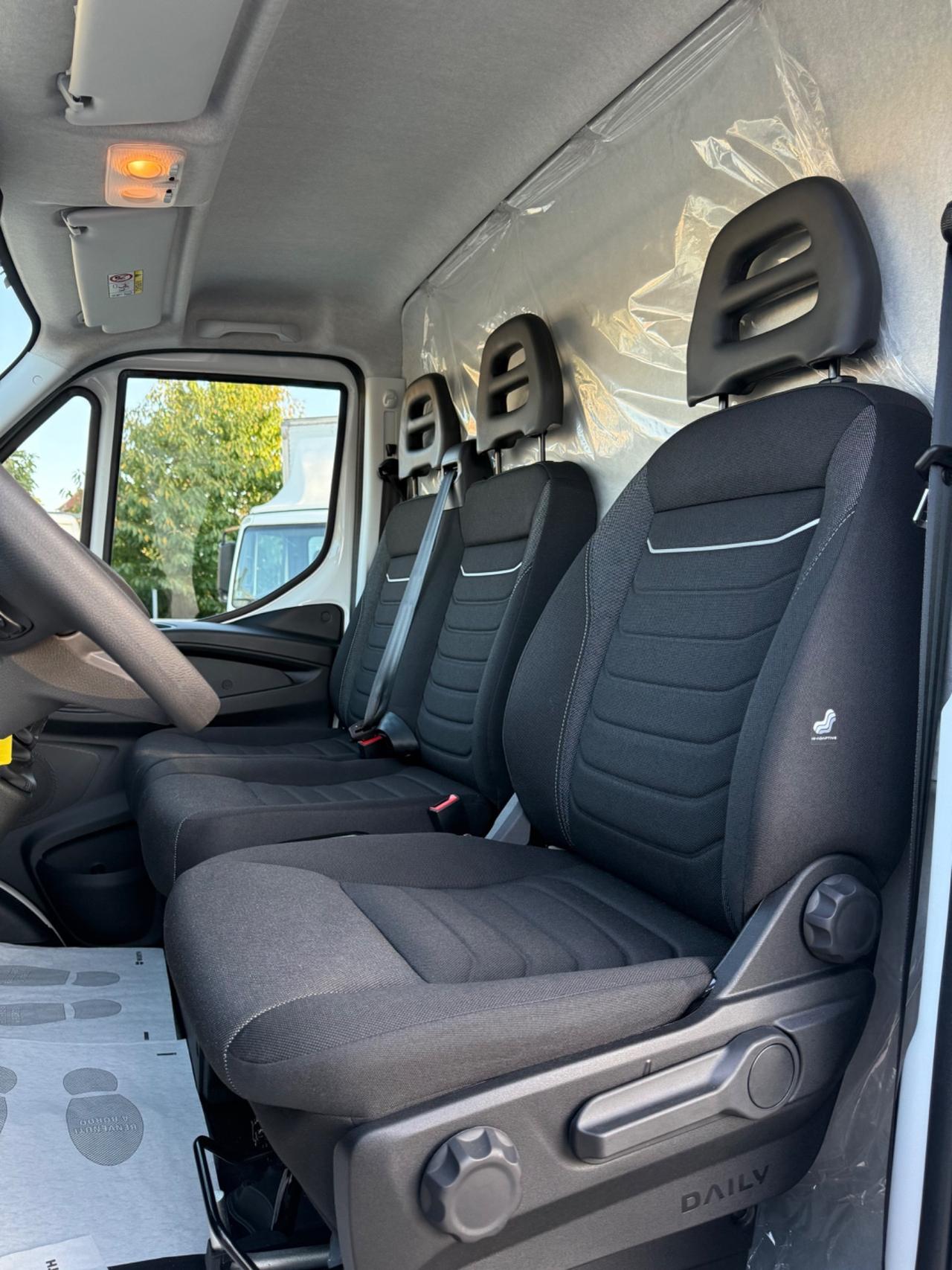 Iveco Daily 35S12V 2.3 HPT PC-TN Furgone