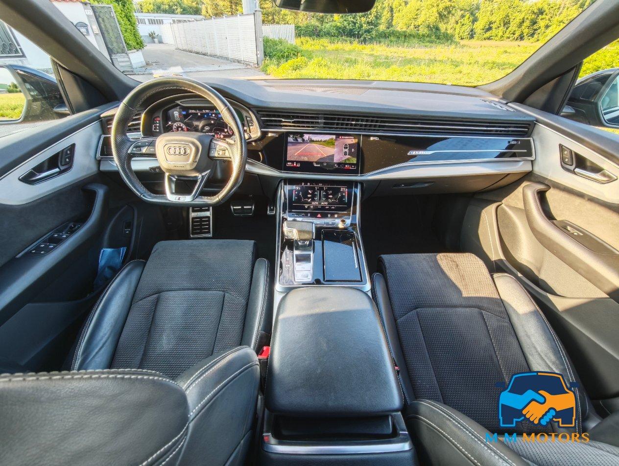 Audi Q8 55 3.0 tfsi mhev Sport quattro tiptronic