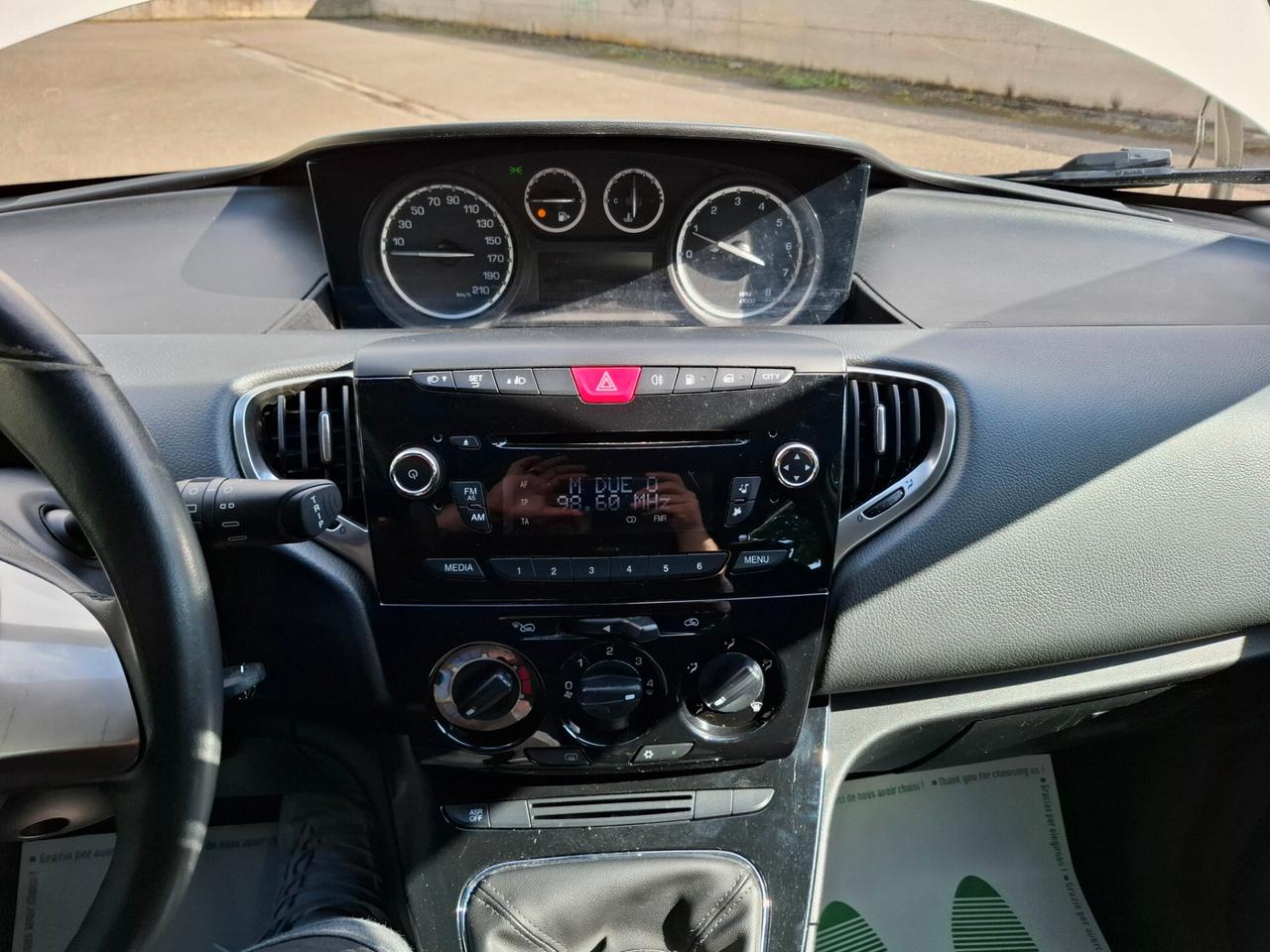 Lancia Ypsilon 1.2 69 CV 5 porte GPL Ecochic Gold