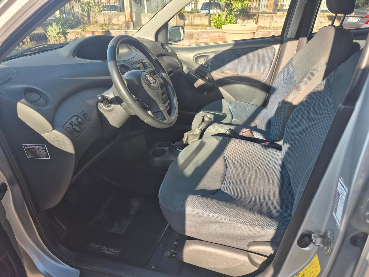 Toyota Yaris 1.4 tdi D-4D cat 5 porte Expo