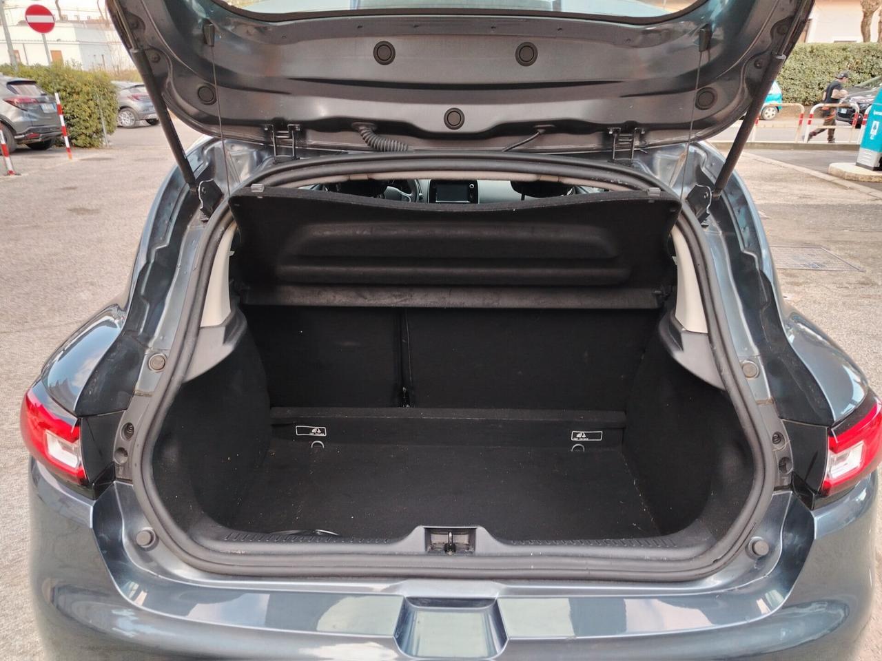 Renault Clio dCi 8V 110CV Start&Stop 5 porte Energy Intens