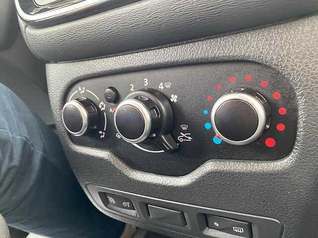 Dacia Lodgy Stepway Stepway 1.5 Blue dCi 8V 115CV 7 posti
