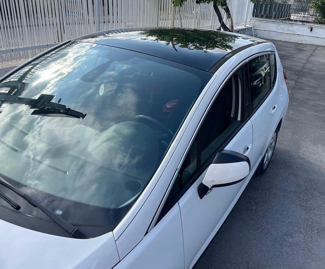 Peugeot 3008 1.6 e-HDi 112CV cambio robotizzato Stop&Start Allure
