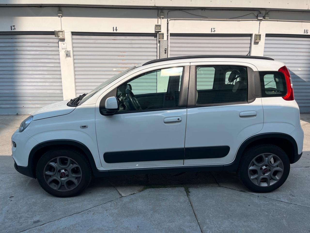 Fiat Panda 0.9 TwinAir Turbo Natural Power Trekking