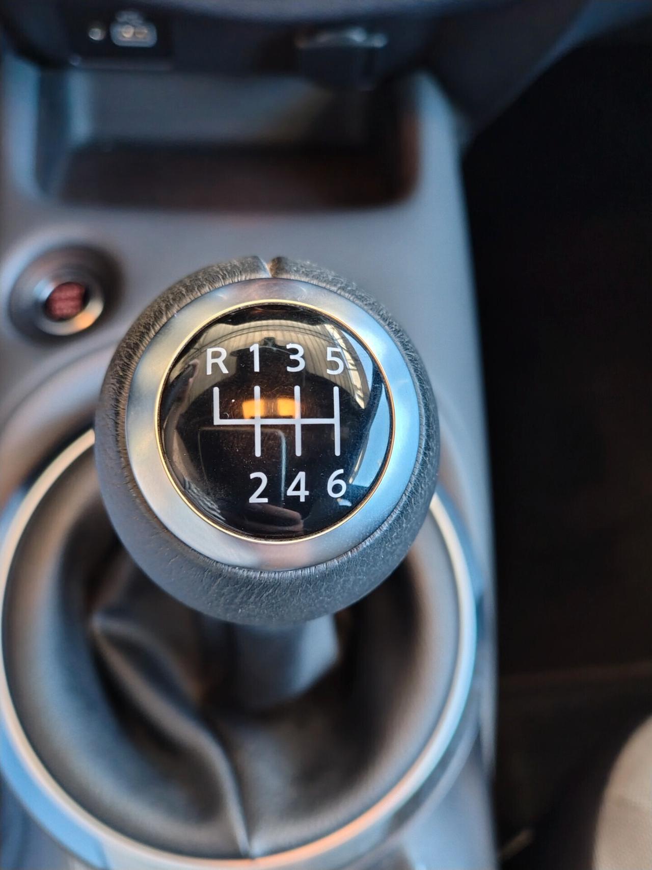 Nissan Juke 1.0 DIG-T 114 CV Tekna