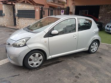 Toyota Aygo 1.0 automat. 5p Now