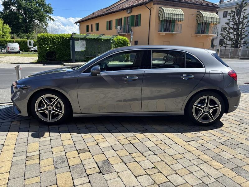 Mercedes A 180 AMG Line Premium DCT LED-NAVI-18"