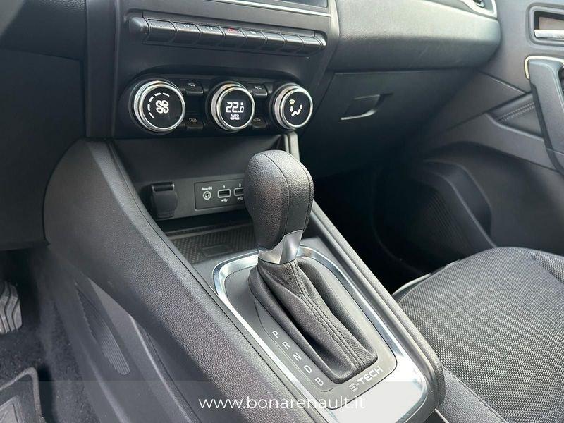 Renault Captur techno full hybrid E-Tech 145