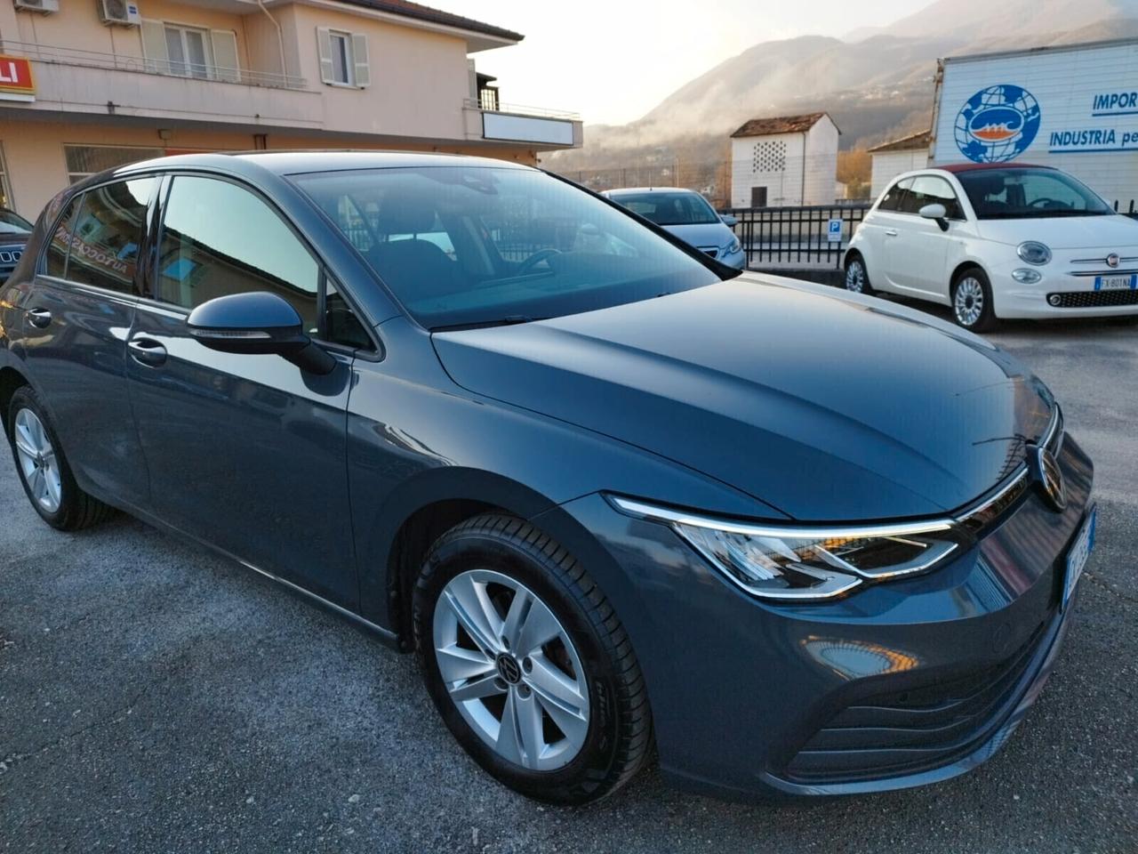 Volkswagen Golf 1.0 eTSI EVO DSG Life