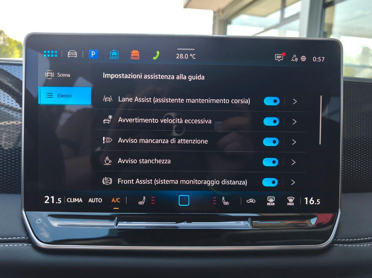 Volkswagen Tiguan 1.5 etsi GOAL 130cv dsg OK NEOPATENTATI