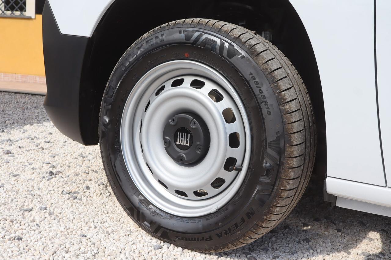 Fiat DOBLO' Tua A SOLI 215€