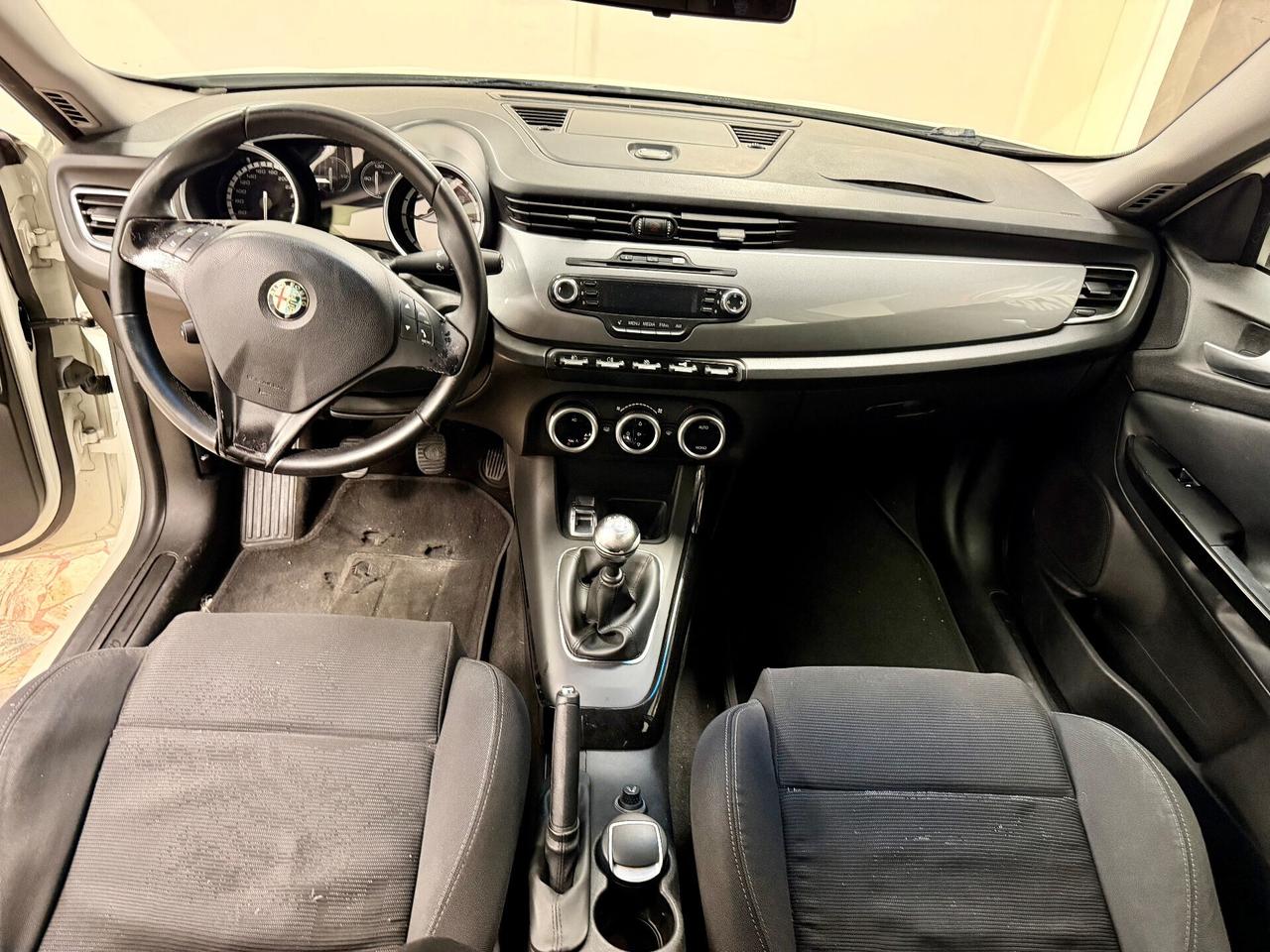 Alfa Romeo Giulietta 1.6 JTDm-2 105 CV Exclusive