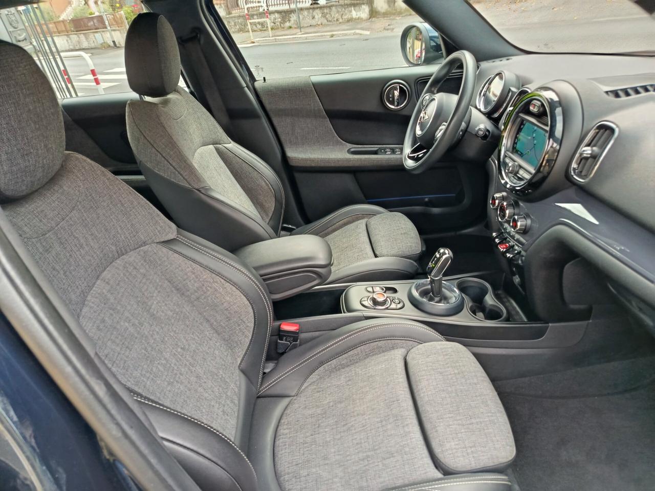 Mini Cooper D Countryman 2.0 ALL4 Automatica