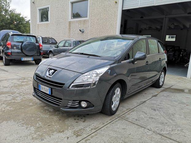 Peugeot 5008 1600 hdi 120cv