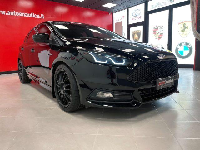 FORD Focus 5P 2.0 ECOBOOST ST 250CV