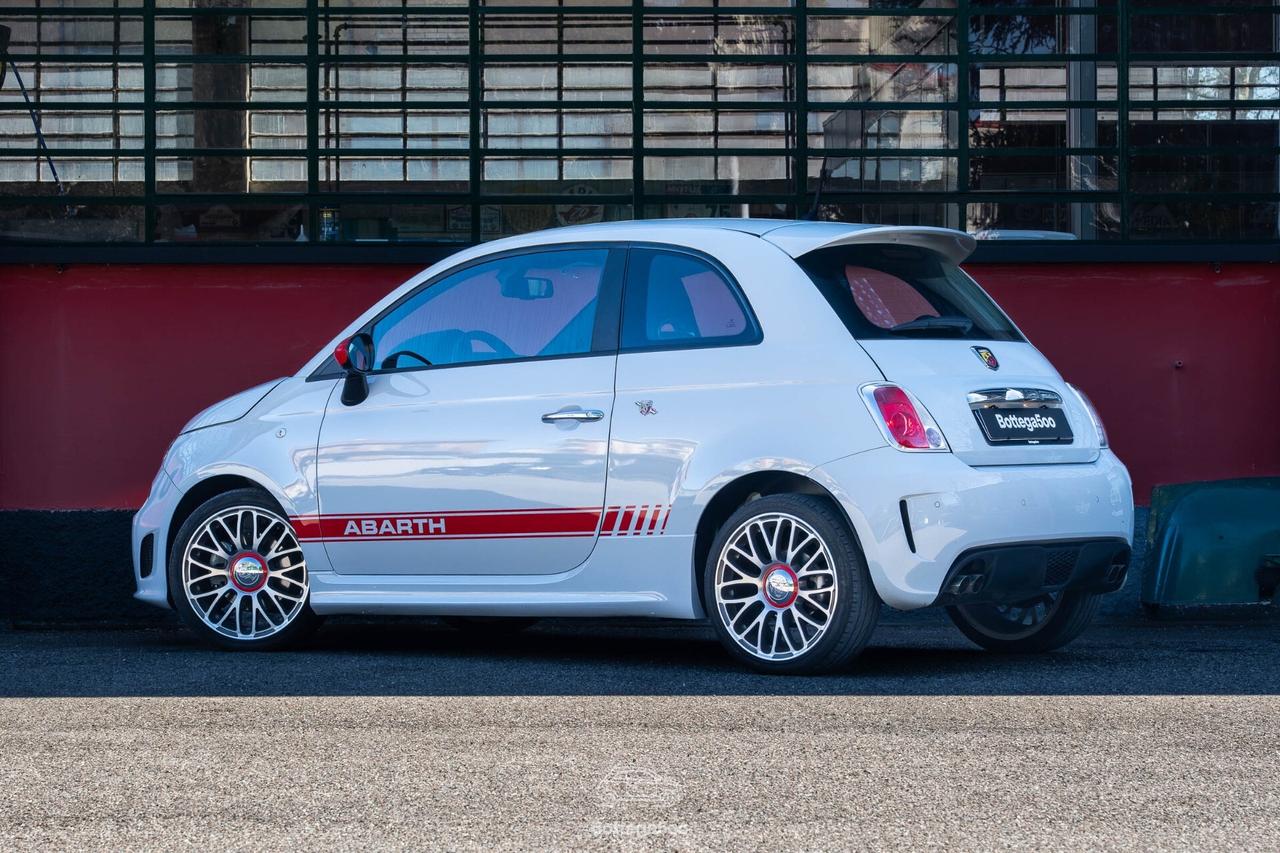 Abarth 500 1.4 Turbo T-Jet Custom