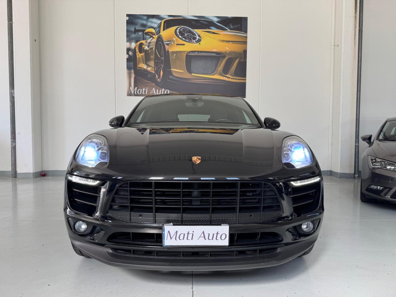 Porsche Macan 3.0 S Diesel 250cv PDK Service PORSCHE