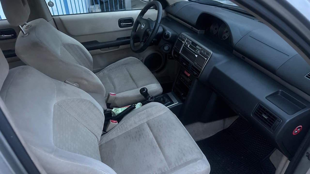 Nissan X-Trail 2.2 dCi Sport