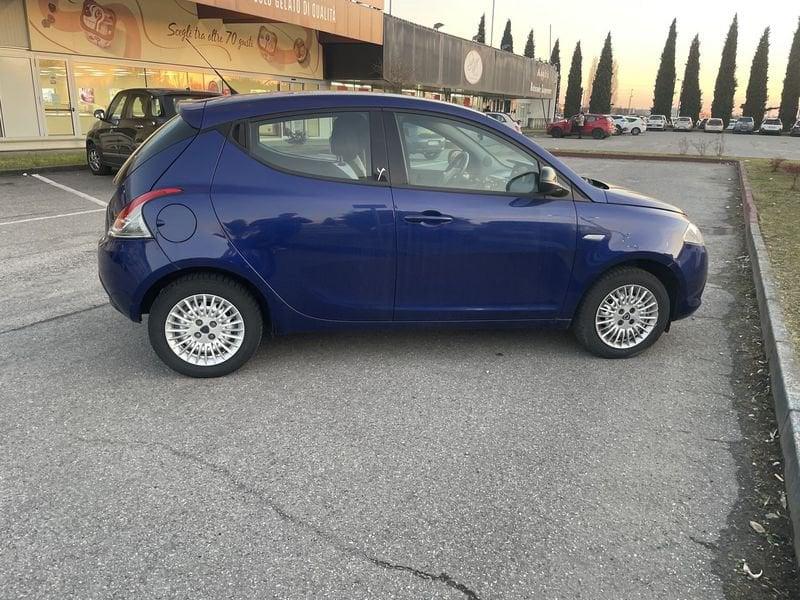 Lancia Ypsilon Ypsilon 1.2 69 CV 5 porte Elefantino