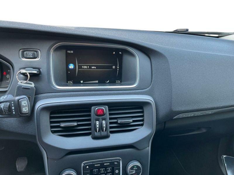 Volvo V40 Cross Country V40 Cross Country D2 1.6 Momentum