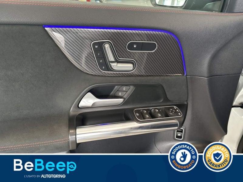 Mercedes-Benz GLA 200 D PREMIUM 4MATIC AUTO