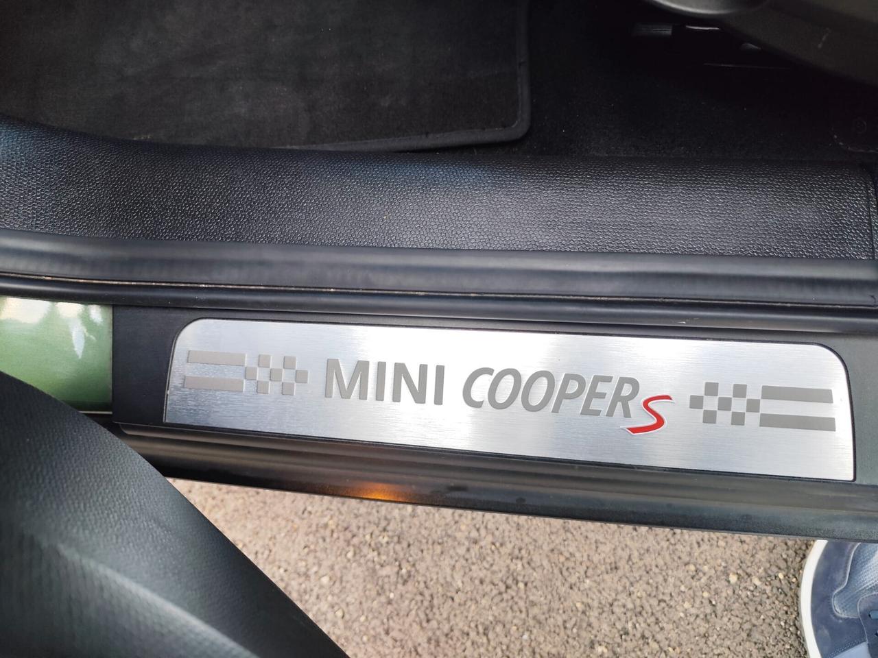 Mini Cooper S Countryman Mini 2.0 Cooper SD Countryman