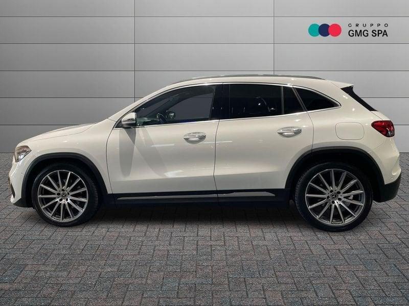 Mercedes-Benz GLA 200 d Premium auto