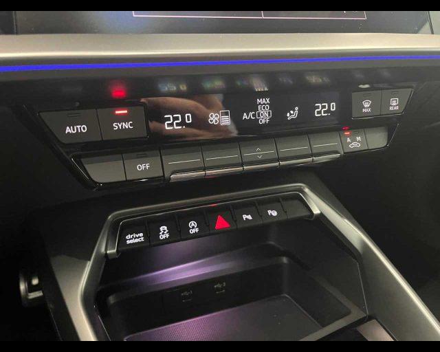 AUDI A3 SPB 30 g-tron S tronic S line edition