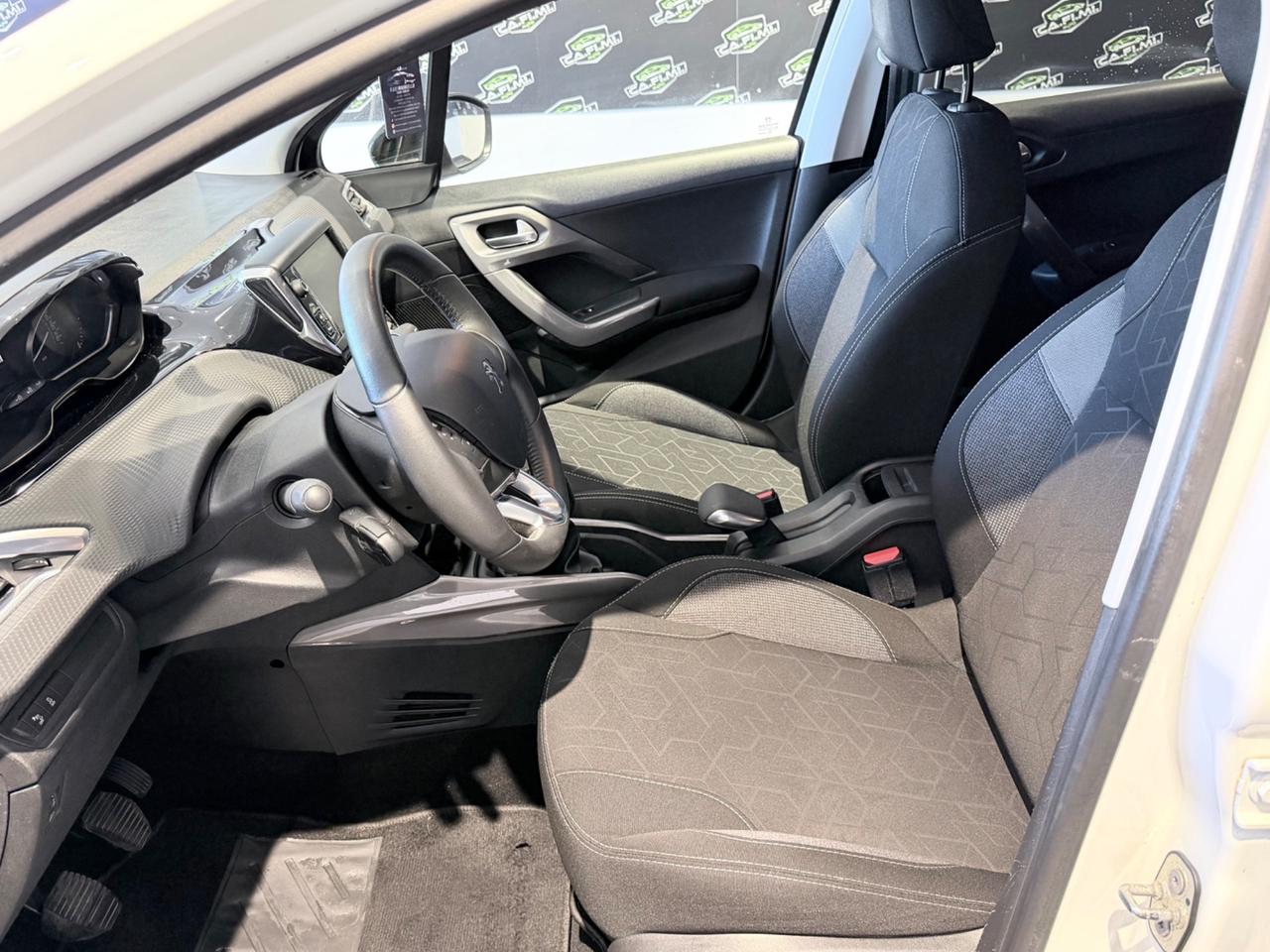 Peugeot 2008 - 2016 BlueHDi 100cv 112000 km