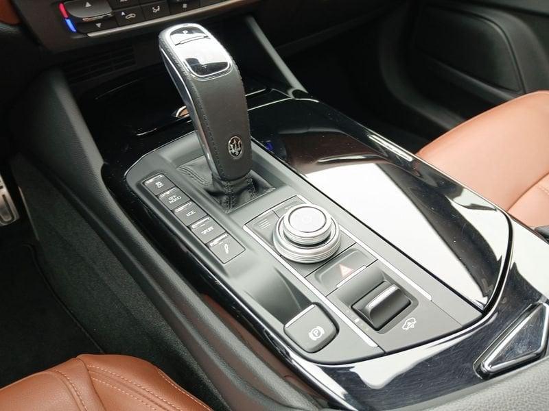 Maserati Levante V6 Diesel AWD Gransport