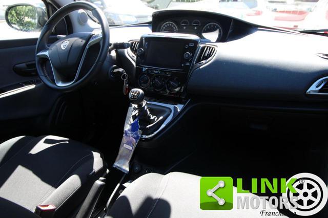 LANCIA Ypsilon 1.0 FireFly 5 porte S&S Hybrid Alberta Ferretti