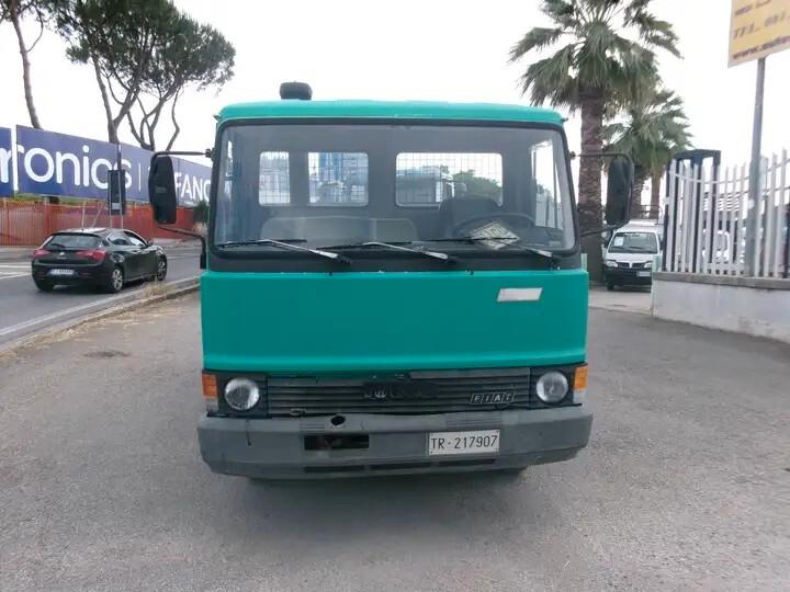 Iveco FIAT 65/10 RIBALTABILE TRILATERALE 3.50 METRI