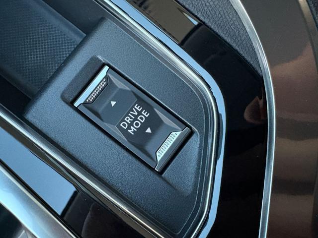 PEUGEOT 3008 1.5 BlueHDi 130 S&S Allure Pack C.AUTOMATICO